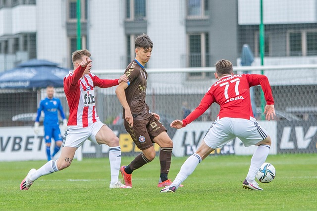 尽管具备超 尽管具备超